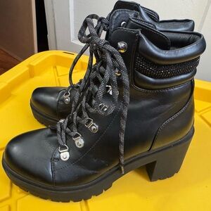 Nine West Woman Black Leather Boots size 8m